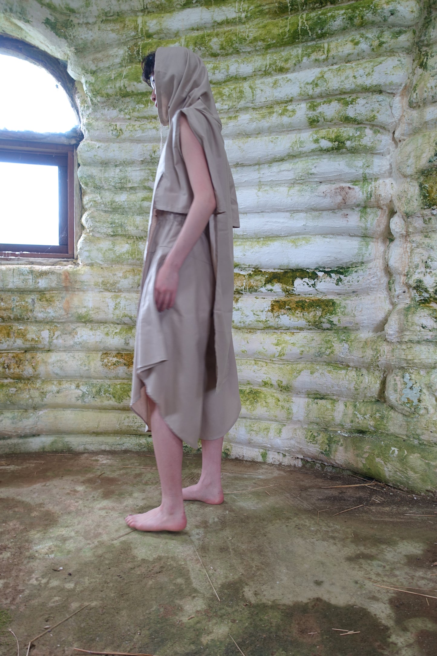 long neck nosleeveless tops