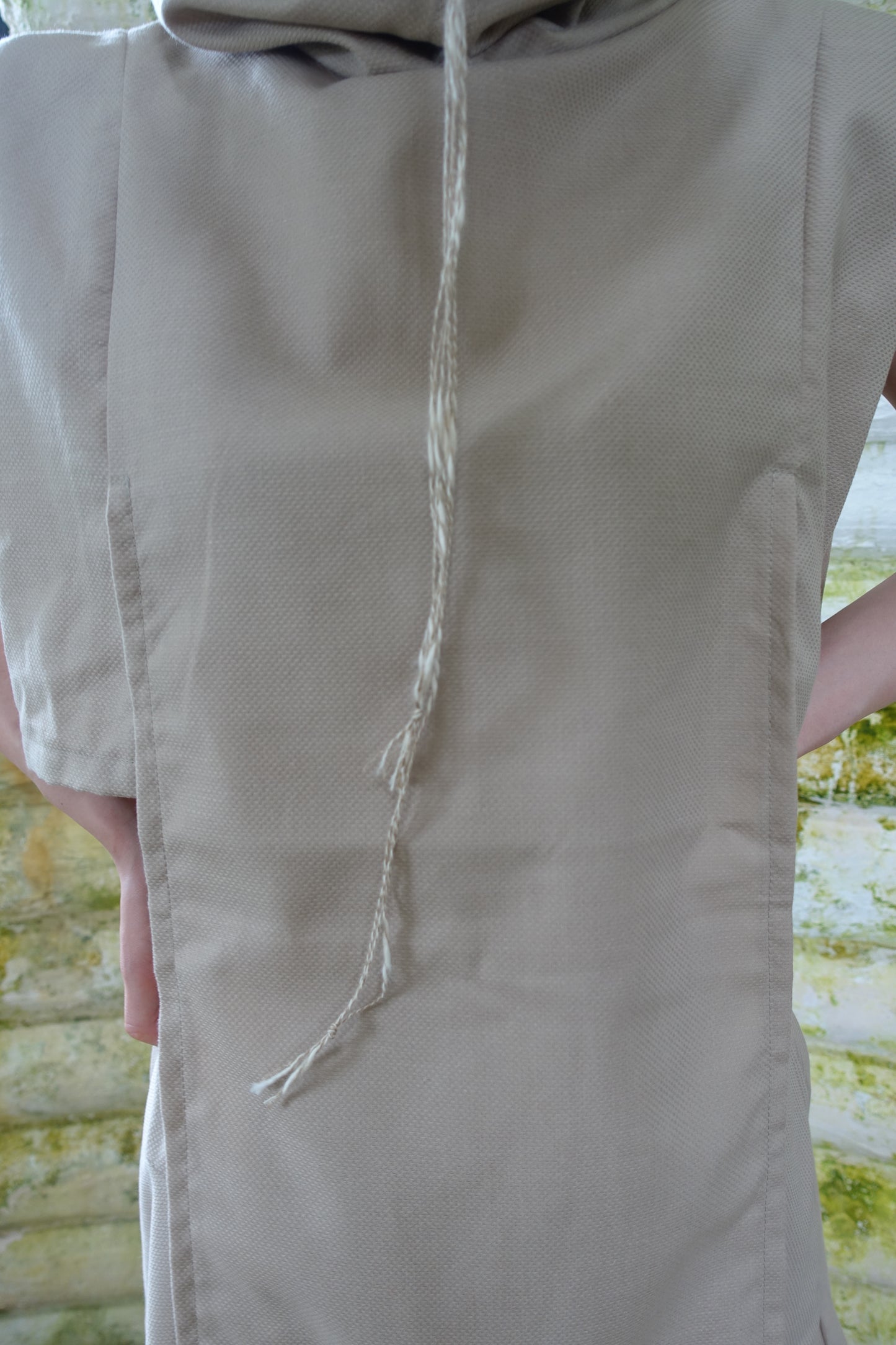 long neck nosleeveless tops